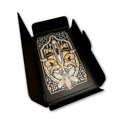 David Dastmalchian: Through - Graphic Novel & Collector's Cards (Deluxe Edition)